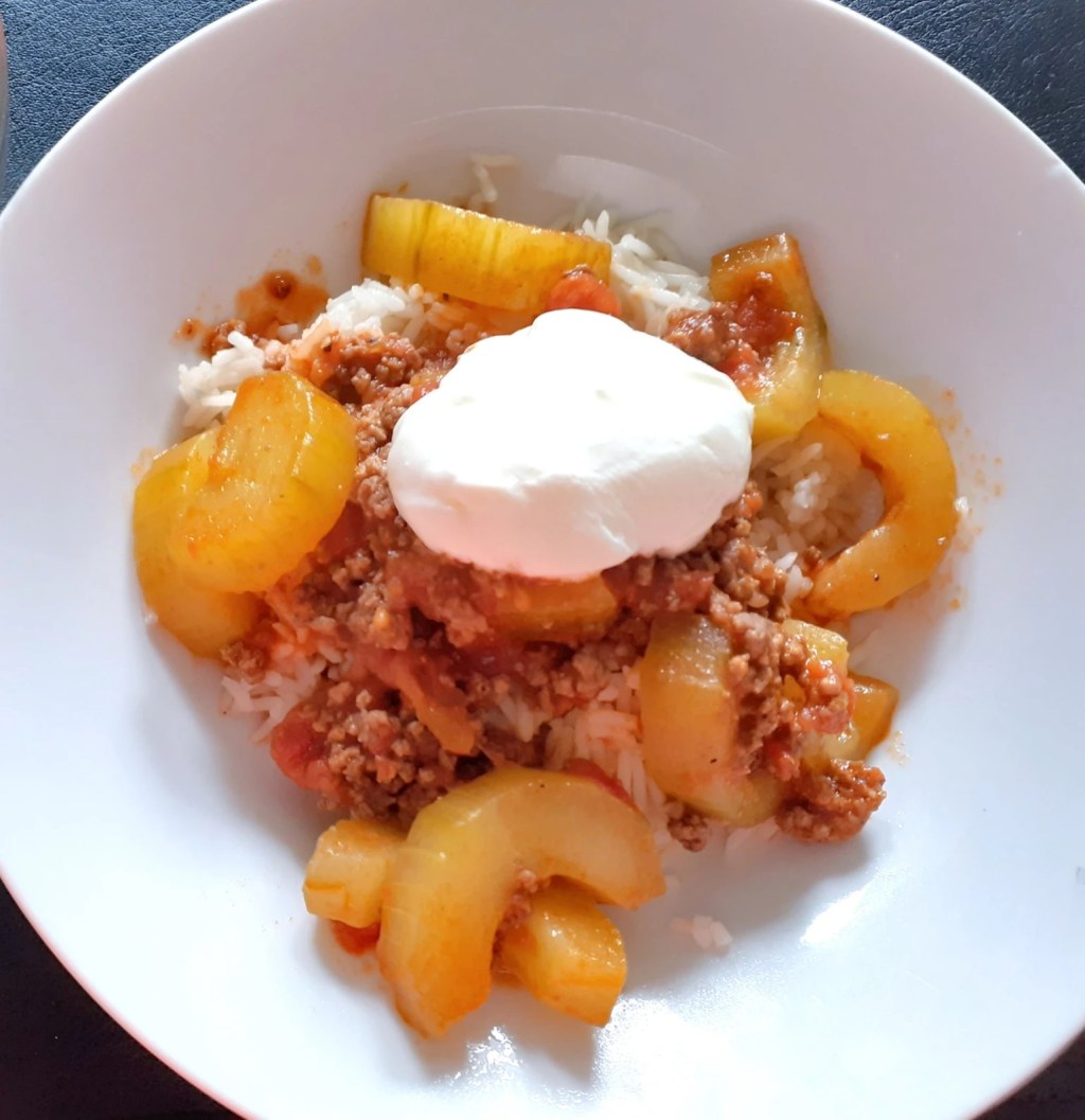 Schmorgurken mit Hackfleisch